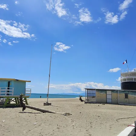 Hébergement de vacances La Casote Du Pecheur Bord D'etang 9 Personnes Clim *